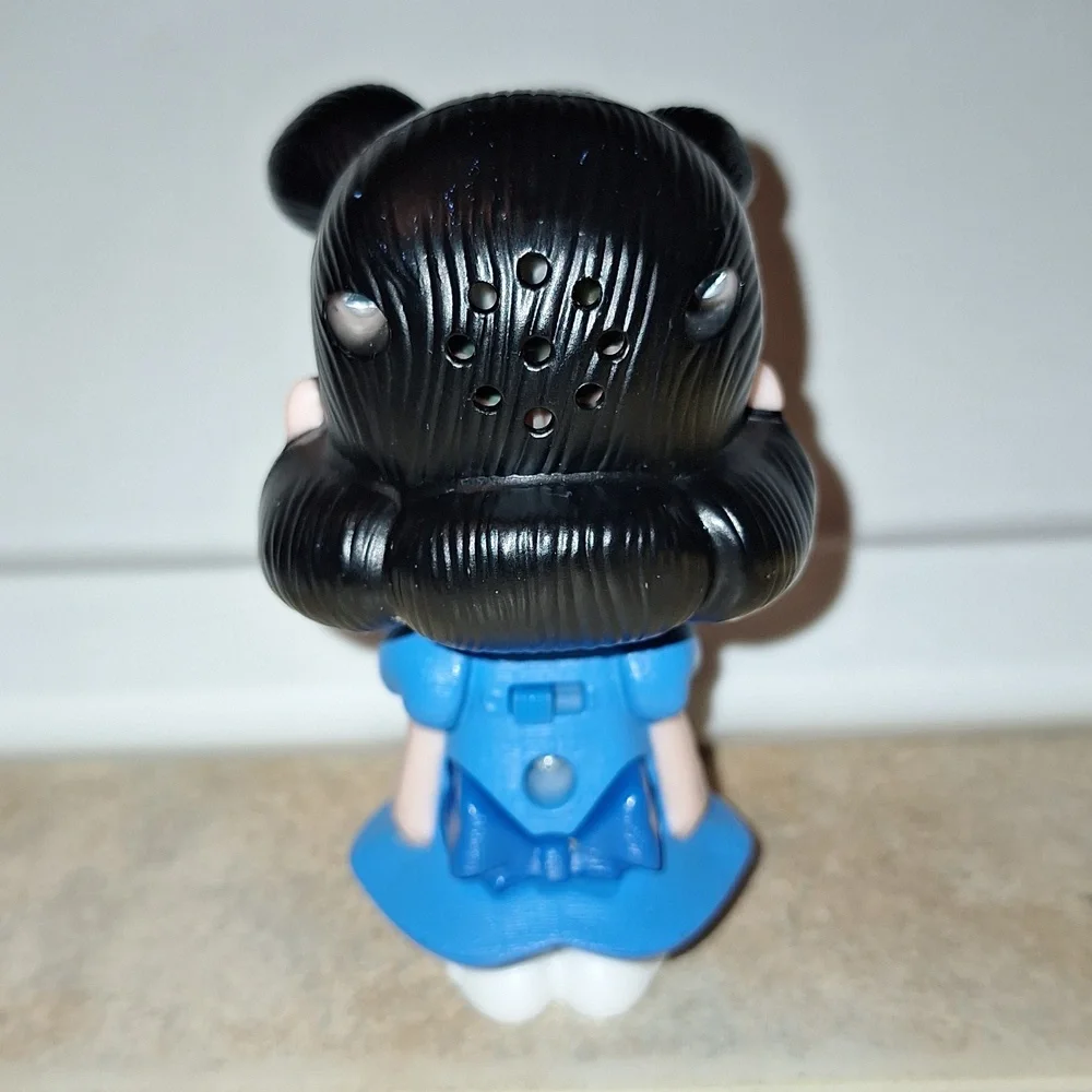 Peanuts Lucy Van Pelt Grumpy‎ Figure Blue Dress Action Toy Collectible